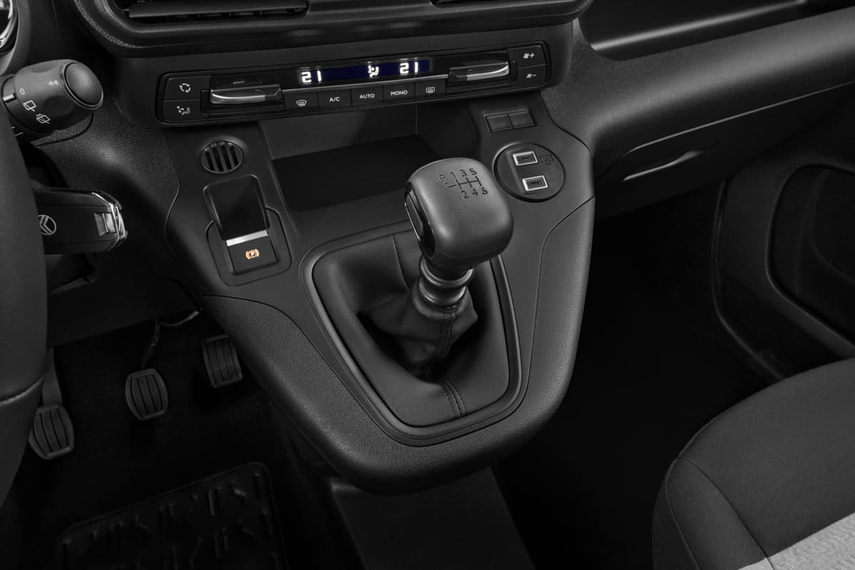 Schaltknüppel eines Citroen Berlingo