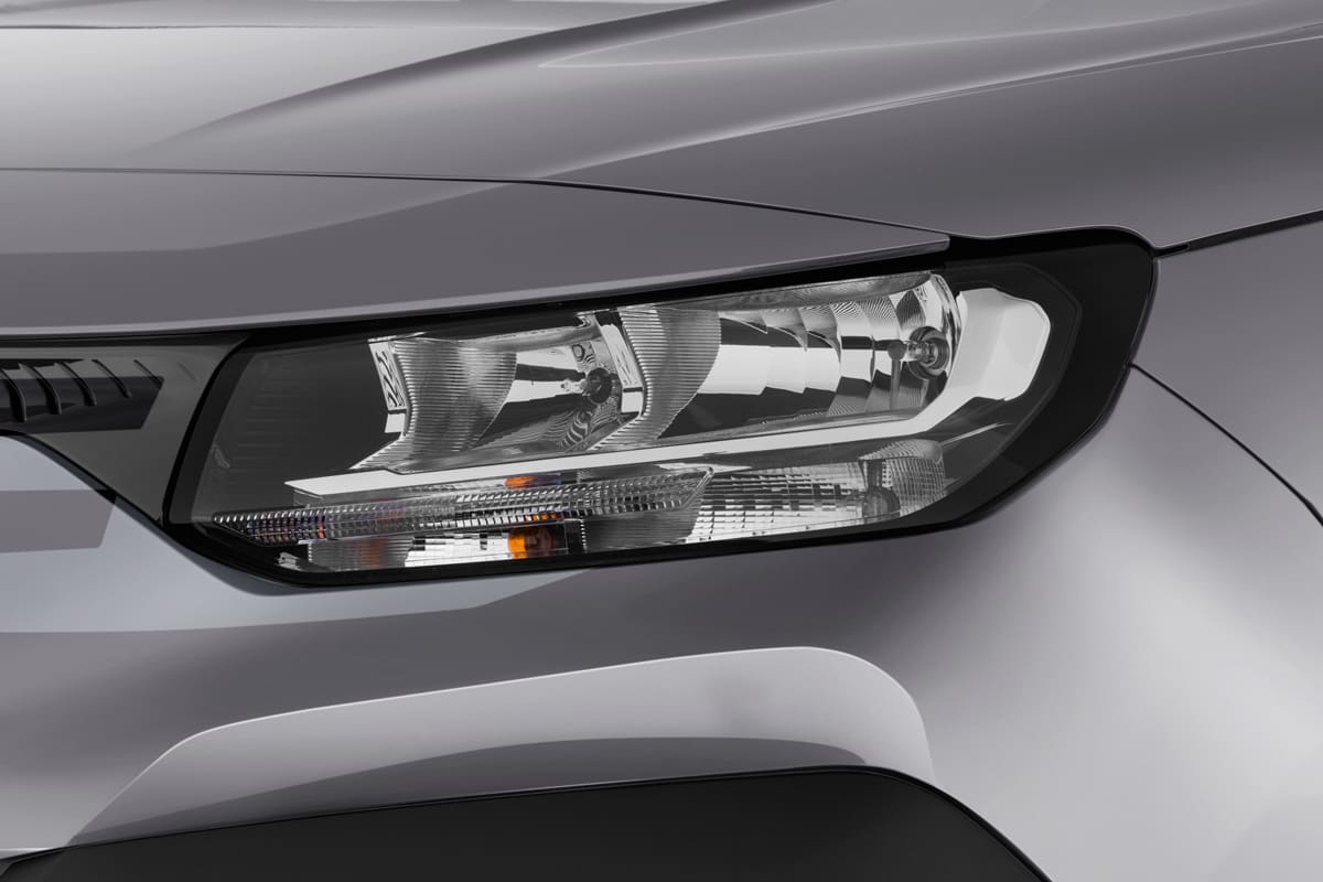 Frontscheinwerfer eines Citroen Berlingo Kastenwagen