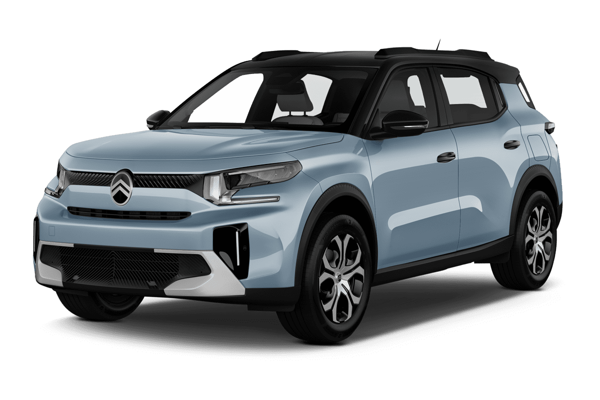 Schräge Frontansicht eines Citroen C3 Aircross, freigestellt