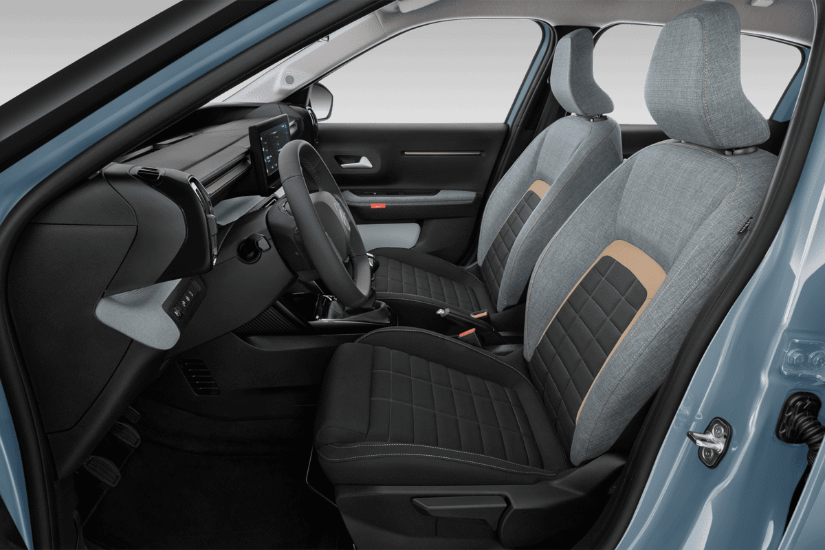Vordersitze eines Citroen C3 Aircross