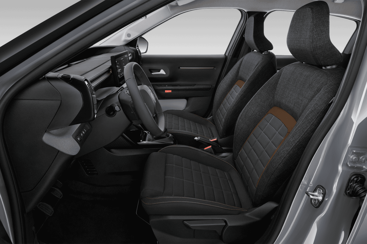 Vordersitze eines Citroen C3 Aircross