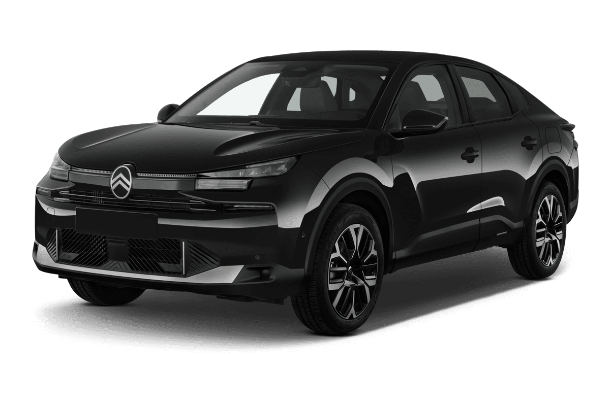 Schräge Frontansicht eines Citroën C4 X, freigestellt