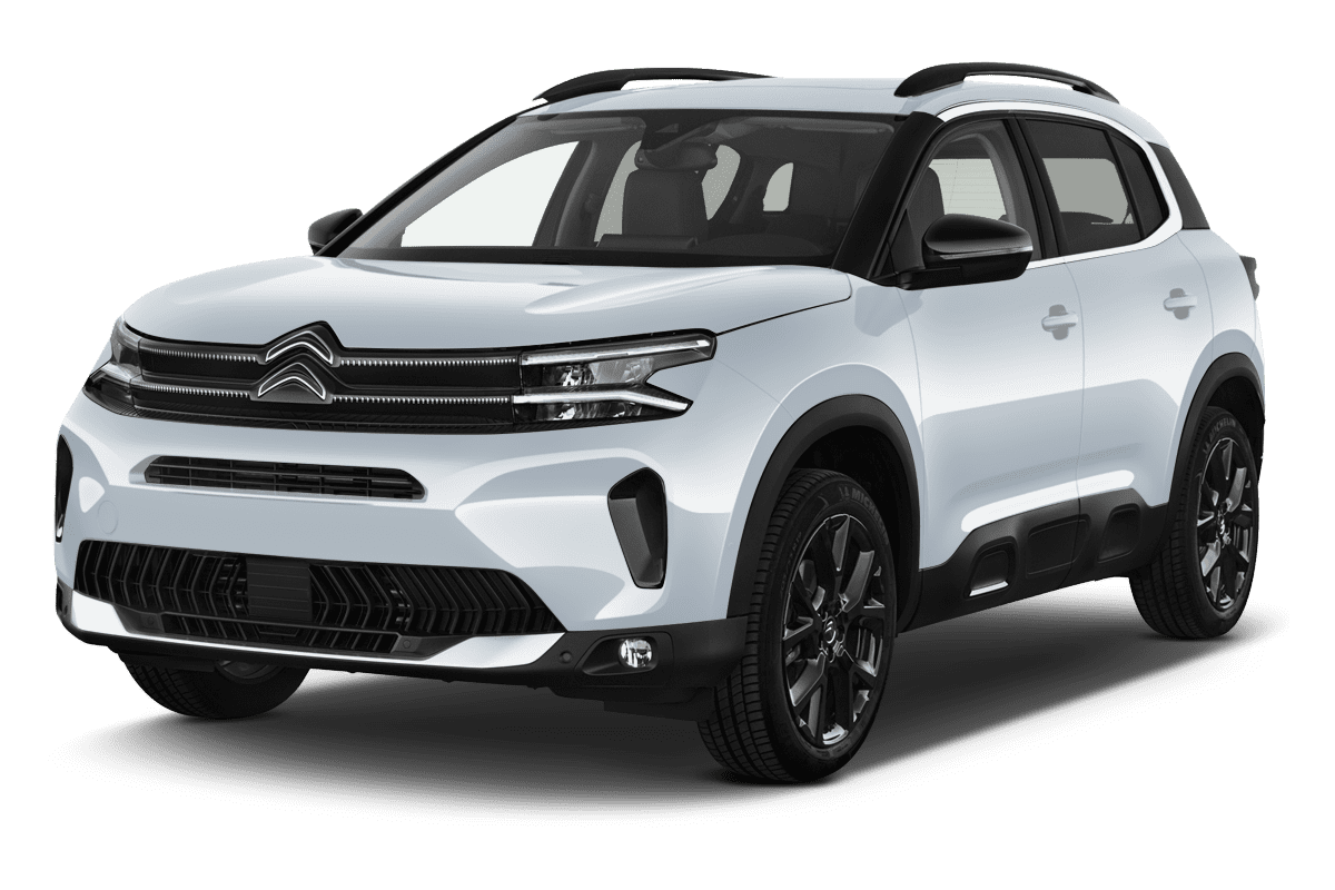 Schräge Frontansicht eines Citroën C5 Aircross, freigestellt