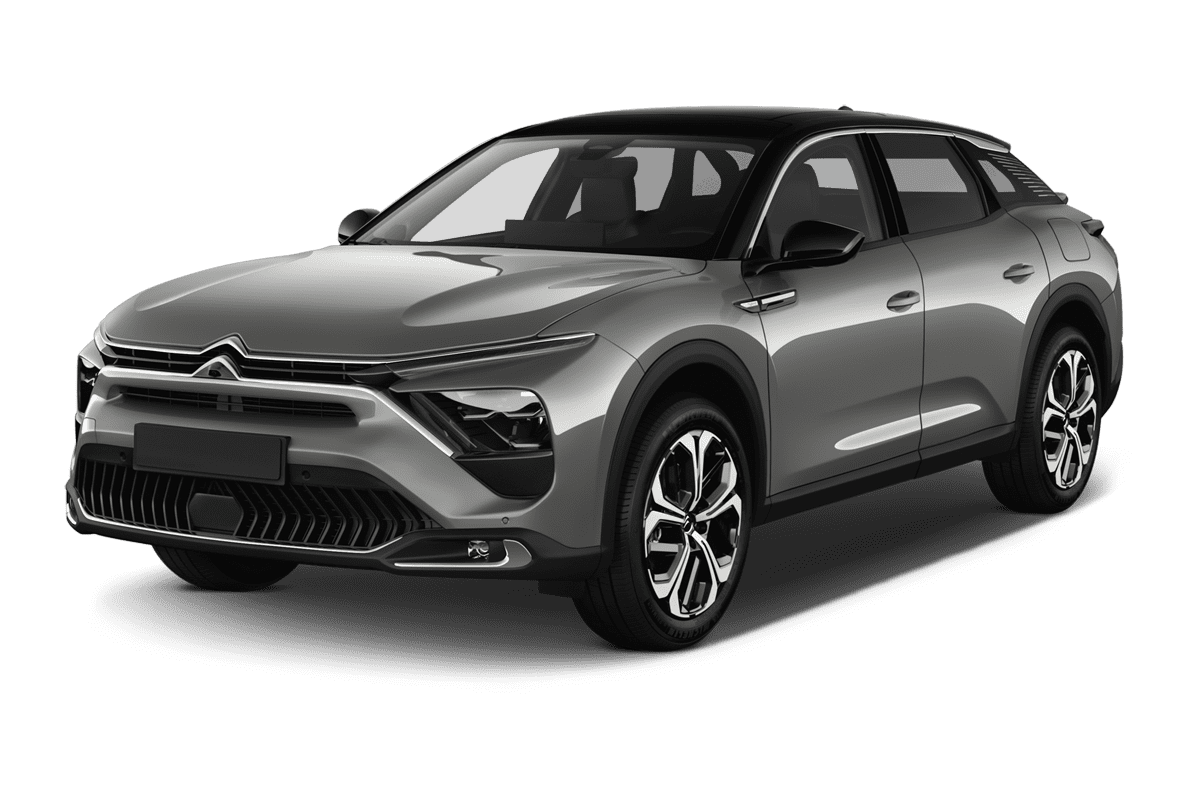 Schräge Frontansicht eines Citroen C5 X, freigestellt