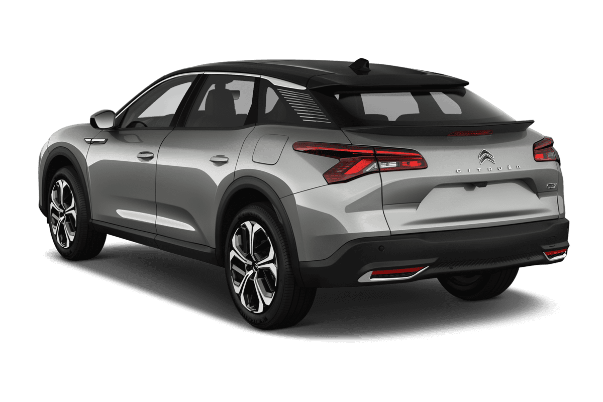 Schräge Heckansicht eines Citroen C5 X, freigestellt