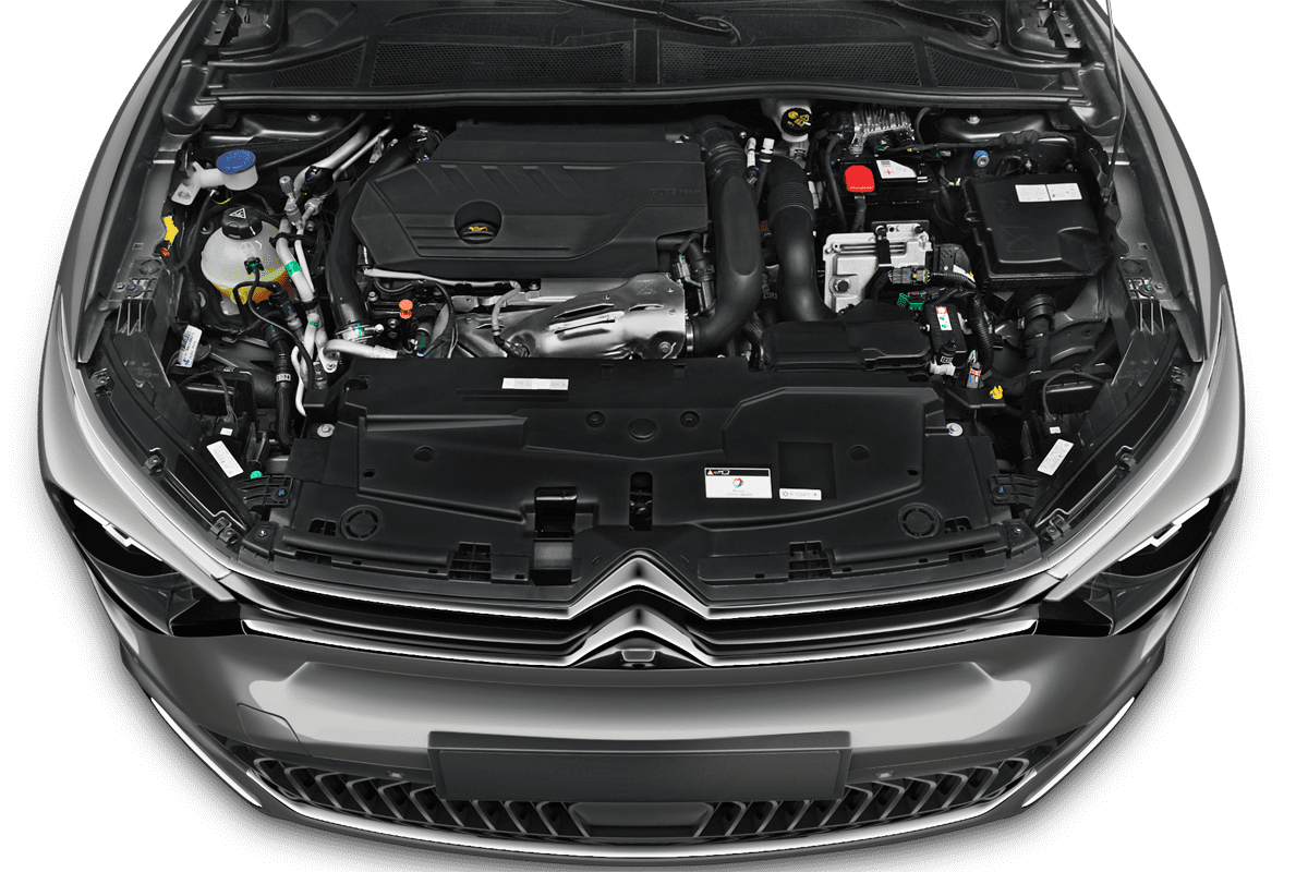 Motorraum eines Citroen C5 X