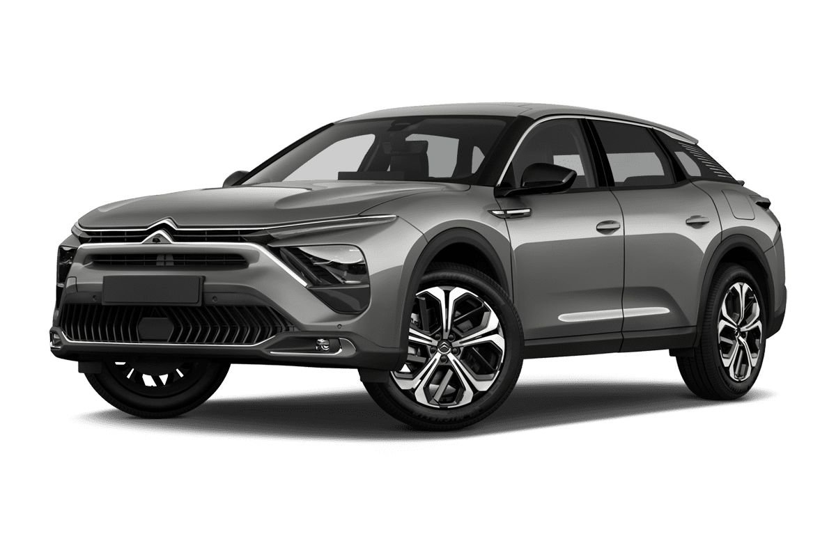 Tiefe, schräge Heckansicht eines Citroen C5 X Plug-in-Hybrid, freigestellt