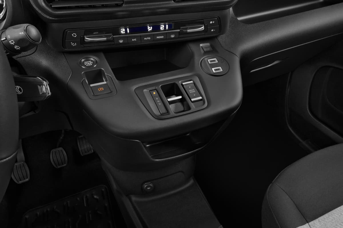 Schaltknüppel eines Citroen e-Berlingo