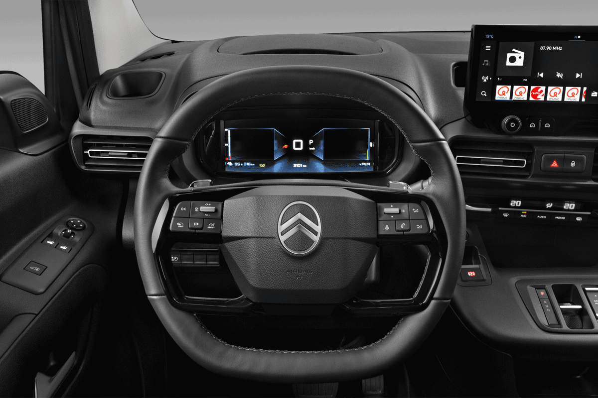 Lenkrad eines Citroen e-Berlingo Kastenwagen