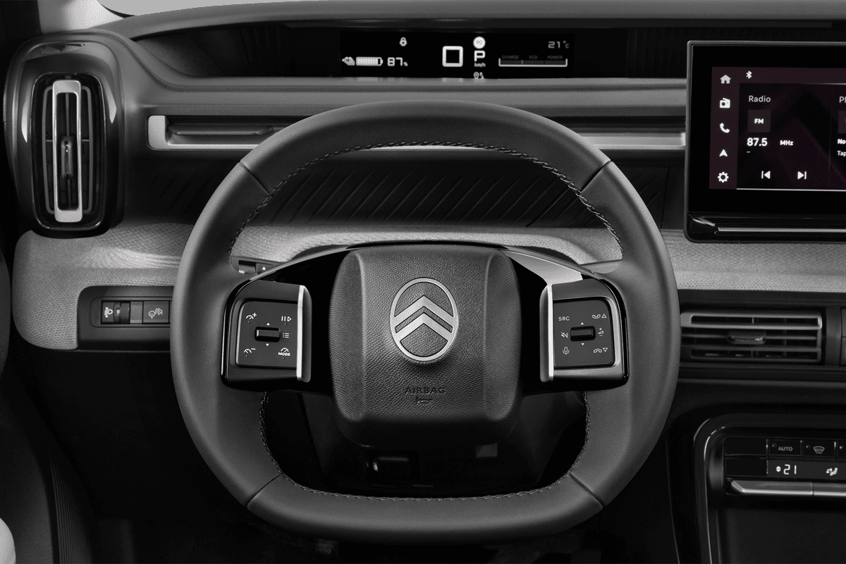 Lenkrad eines Citroen e-C3 Aircross 