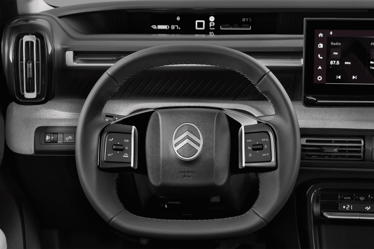 Lenkrad eines Citroen e-C3 Aircross 