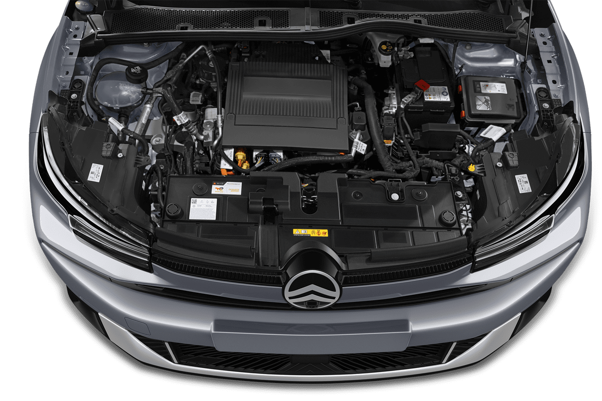 Motorraum eines Citroen e-C4