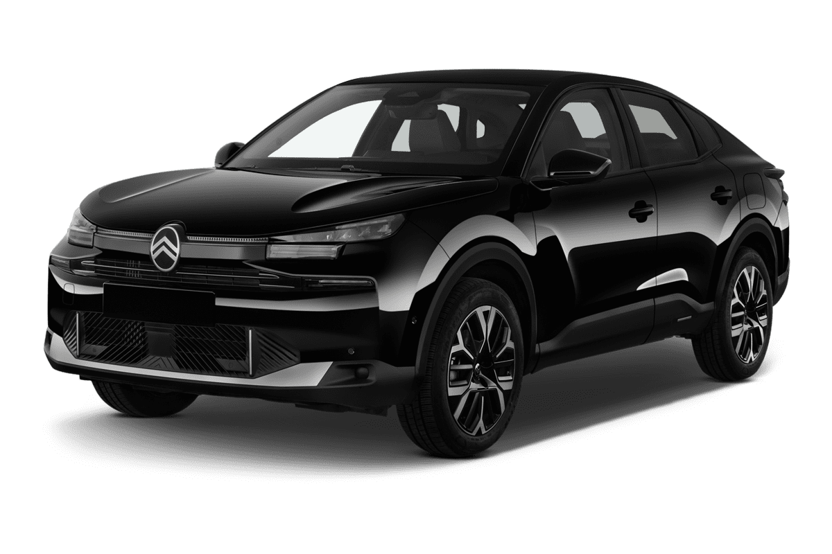 Schräge Frontansicht eines Citroen e-C4 X, freigestellt