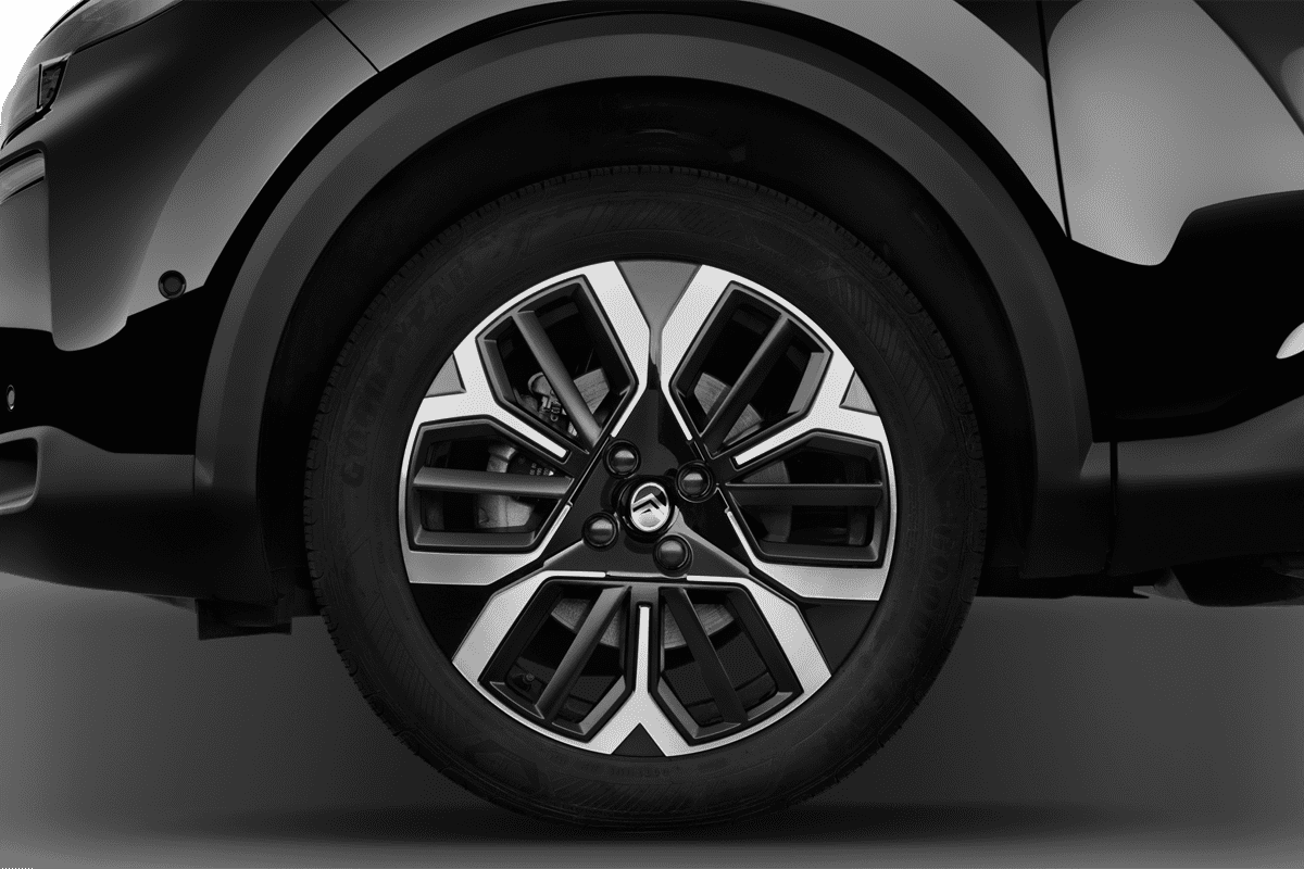 Radkappe oder Felge eines Citroen e-C4 X