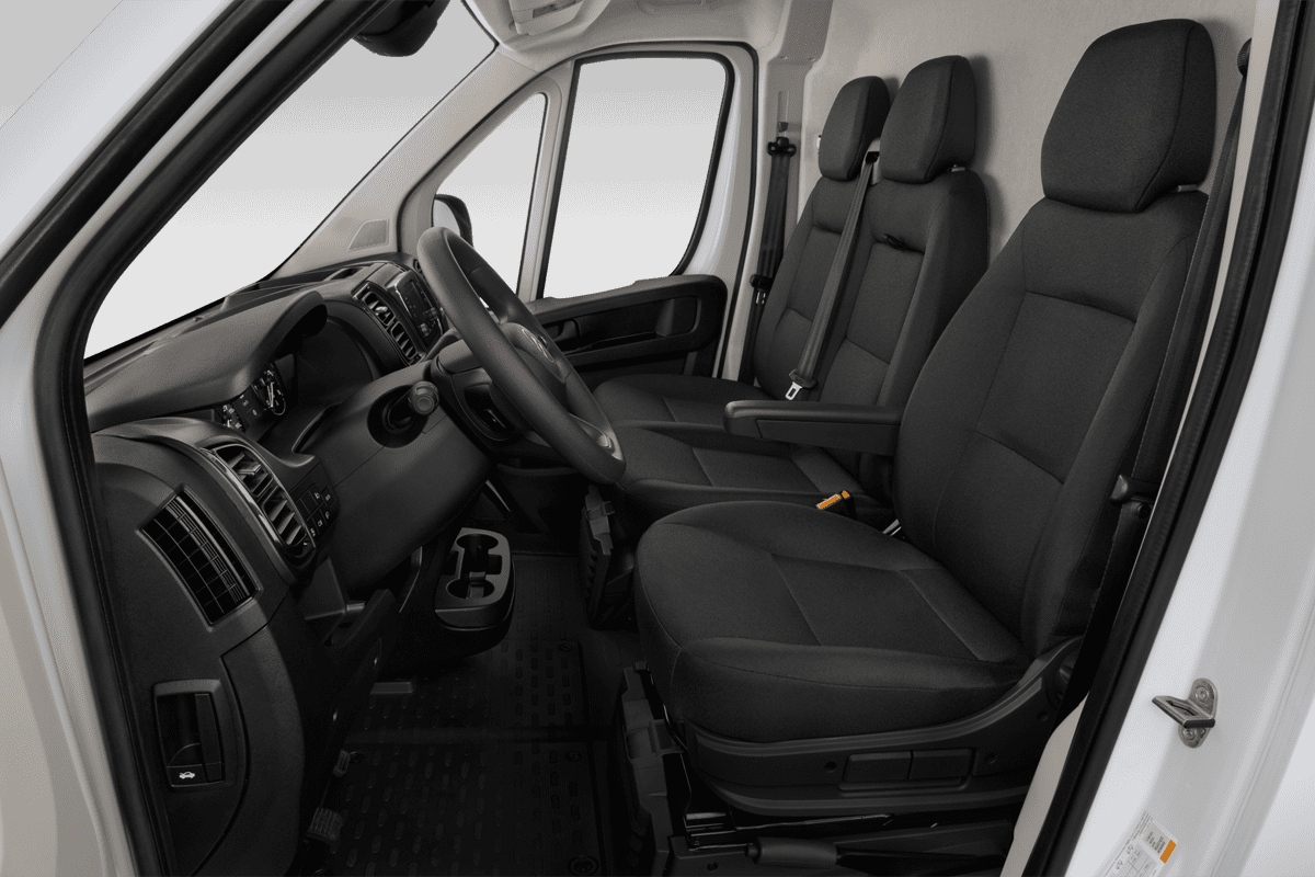 Vordersitze eines Citroen Jumper Kastenwagen