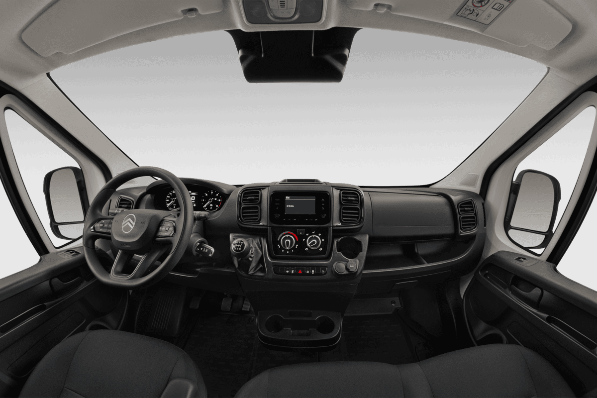 Armaturenbrett eines Citroen Jumper Kastenwagen