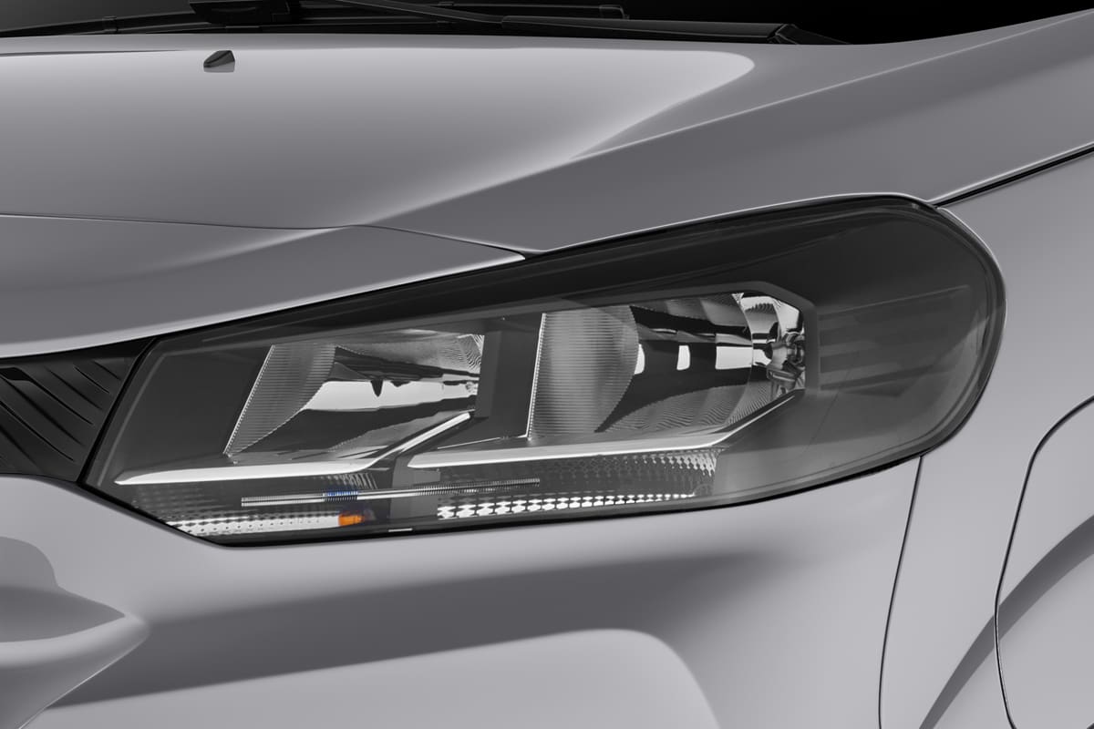 Frontscheinwerfer eines Citroen Jumpy Kastenwagen