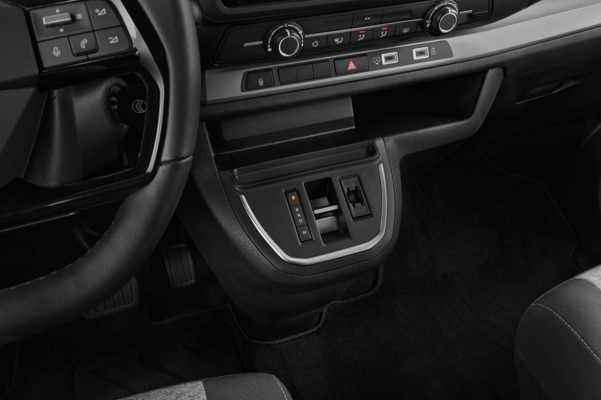 Schaltknüppel eines Citroen Spacetourer