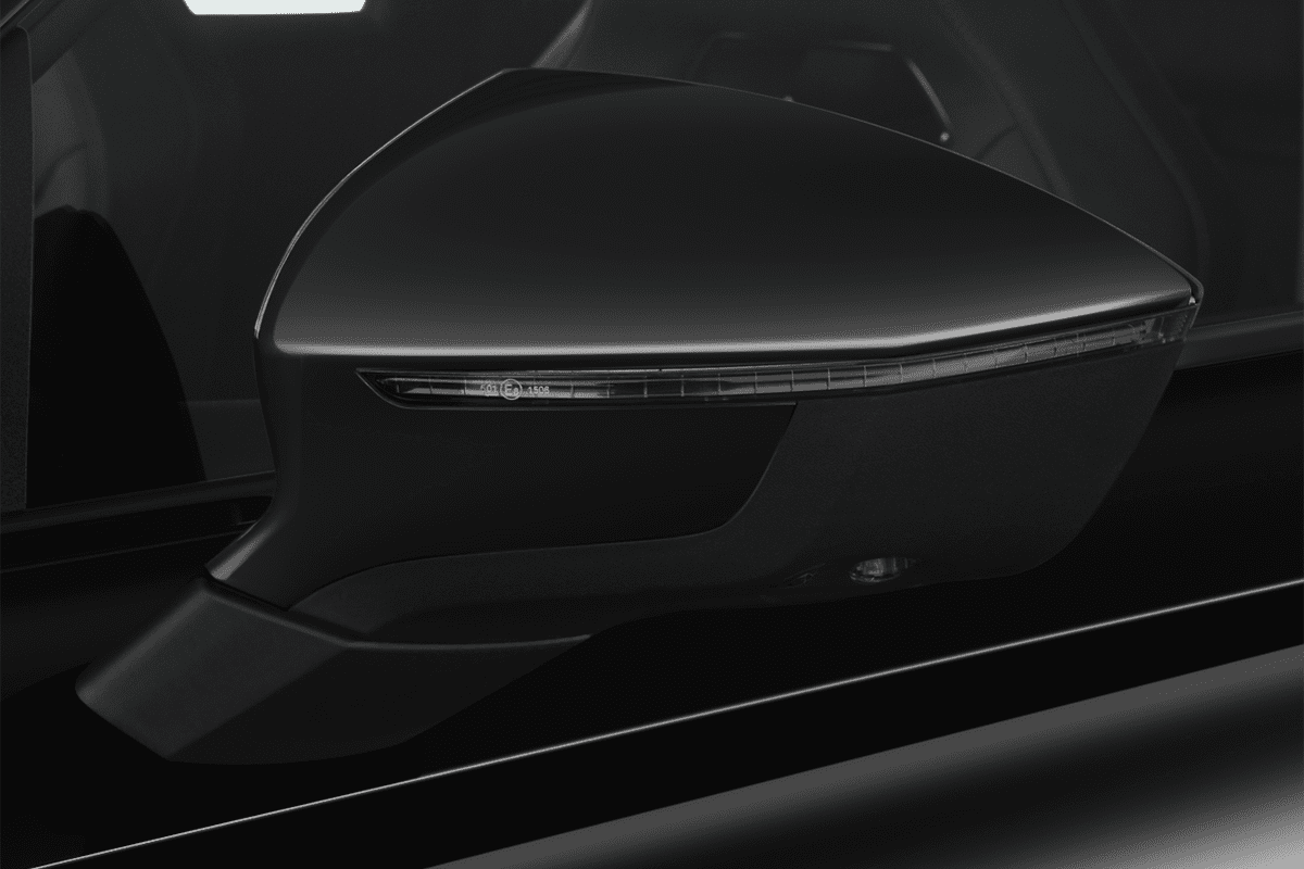 Rückspiegel eines Cupra Ateca VZ