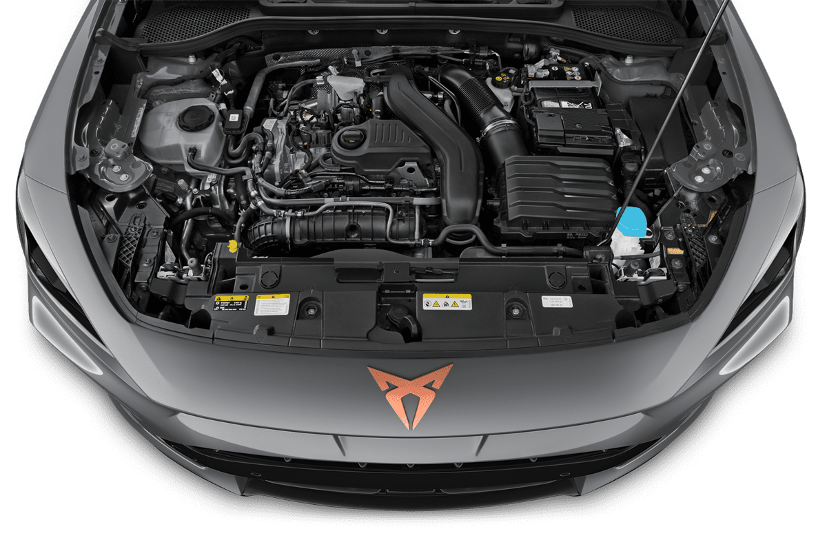 Motorraum eines Cupra Formentor (KI-generiert)