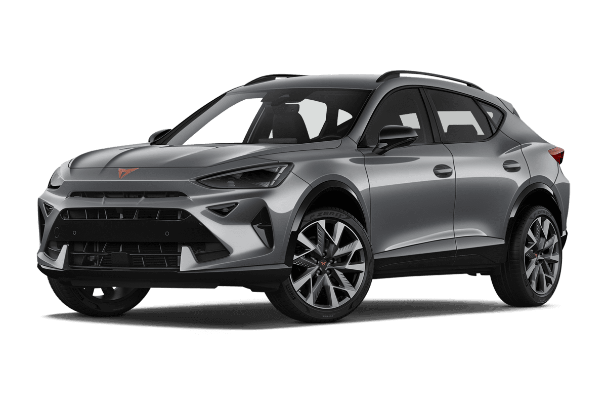 Tiefe, schräge Heckansicht eines Cupra Formentor, freigestellt (KI-generiert)