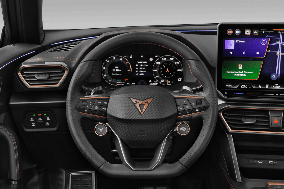 Lenkrad eines Cupra Formentor Plug-in-Hybrid
