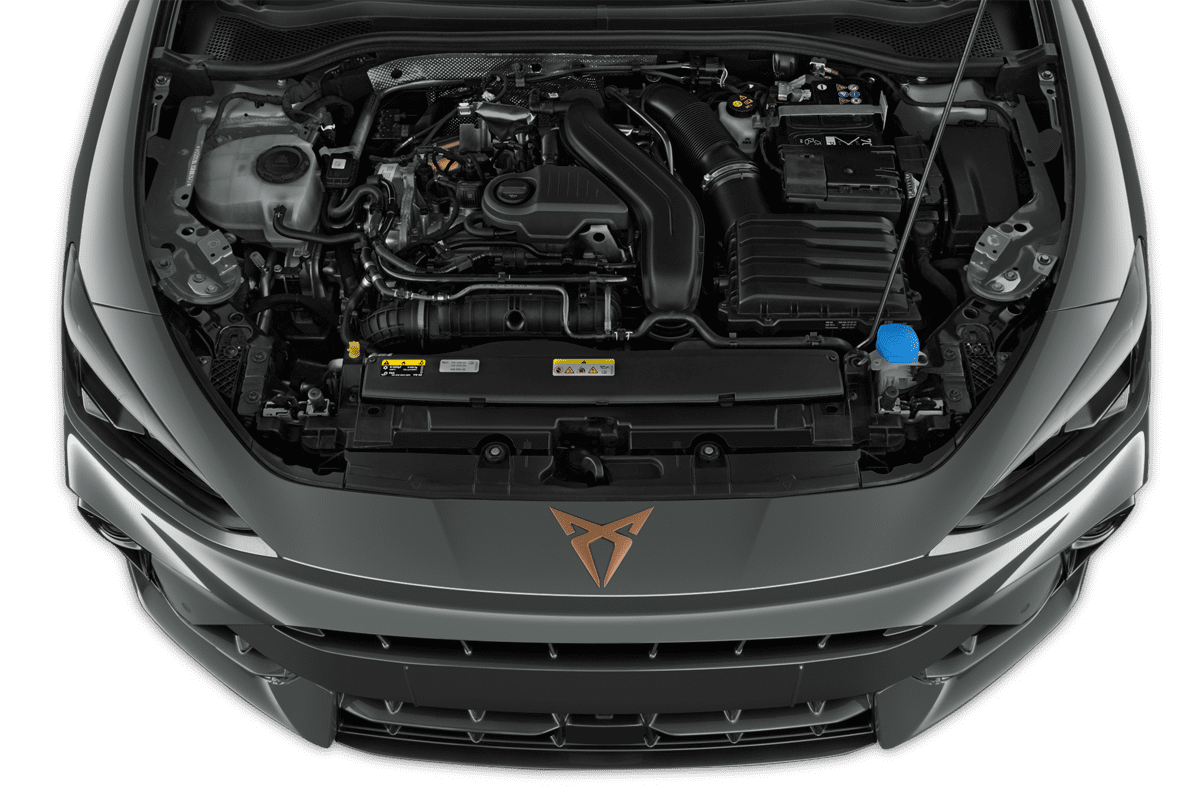 Motorraum eines Cupra Leon (KI-generiert)