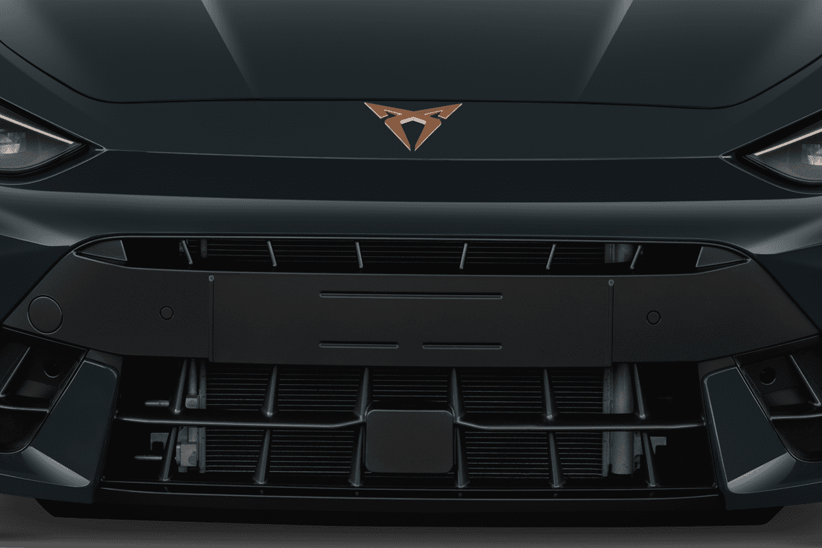 Kühlergrill eines Cupra Leon ST