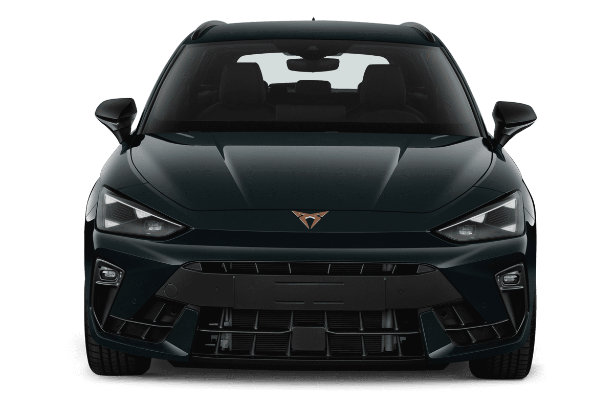 Frontansicht eines Seat Leon ST Plug-in-Hybrid, freigestellt