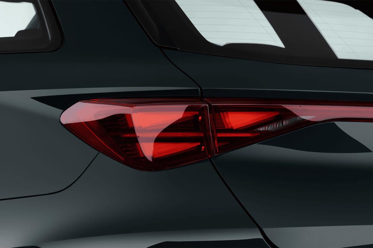 Heckleuchten eines Seat Leon ST Plug-in-Hybrid