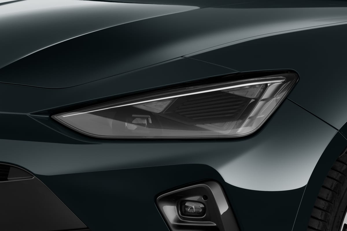 Frontscheinwerfer eines Cupra Leon ST Plug-In-Hybrid