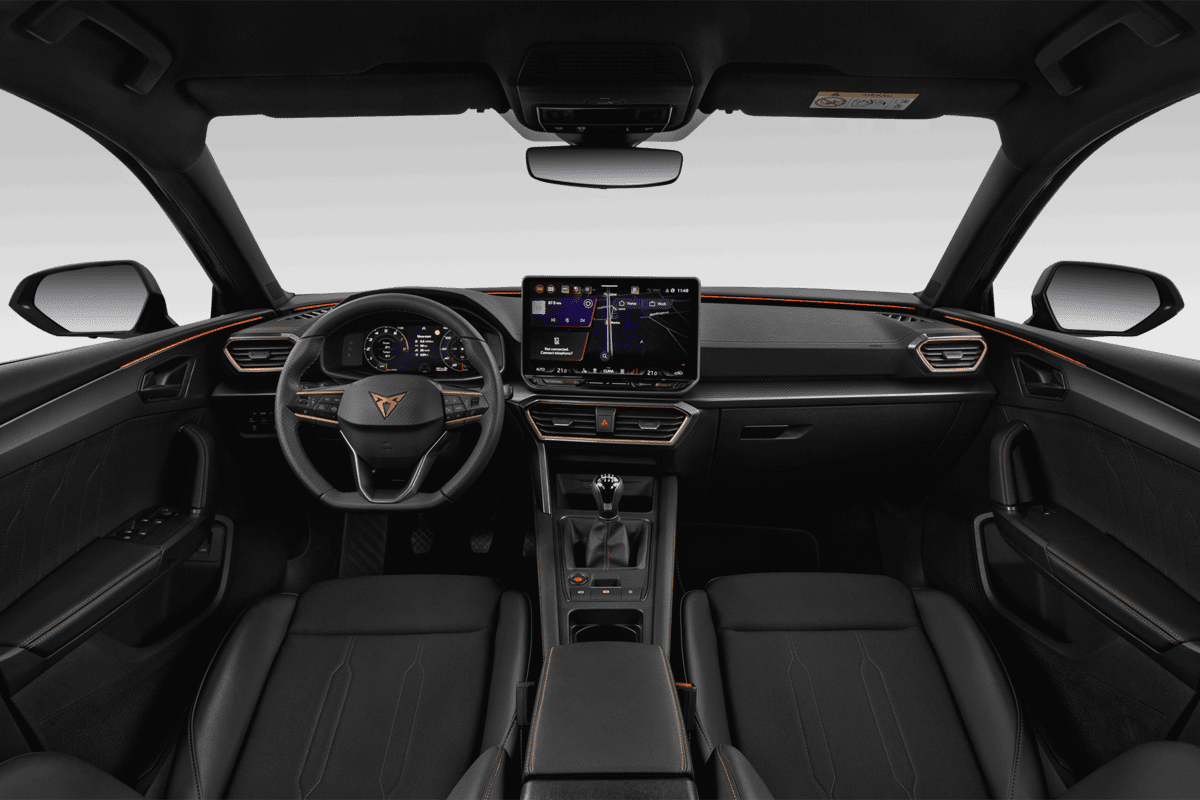 Armaturenbrett eines Cupra Leon ST Plug-In-Hybrid