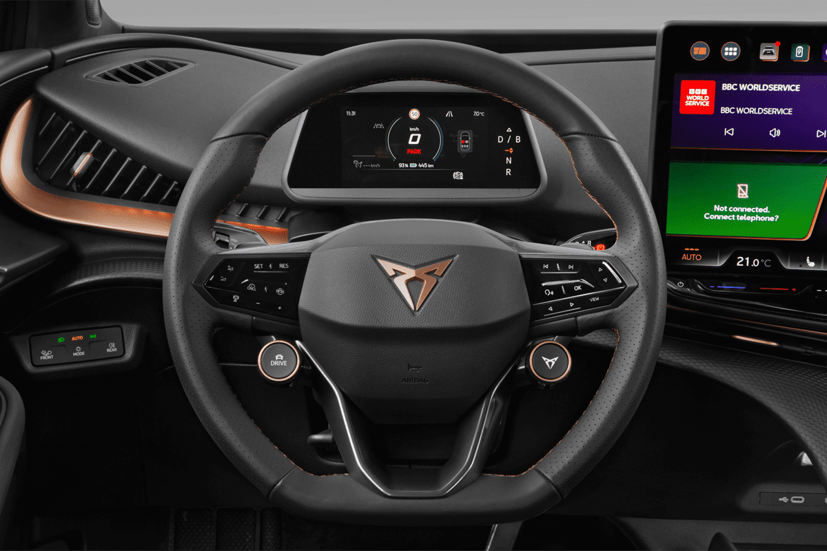 Lenkrad eines Cupra Tavascan