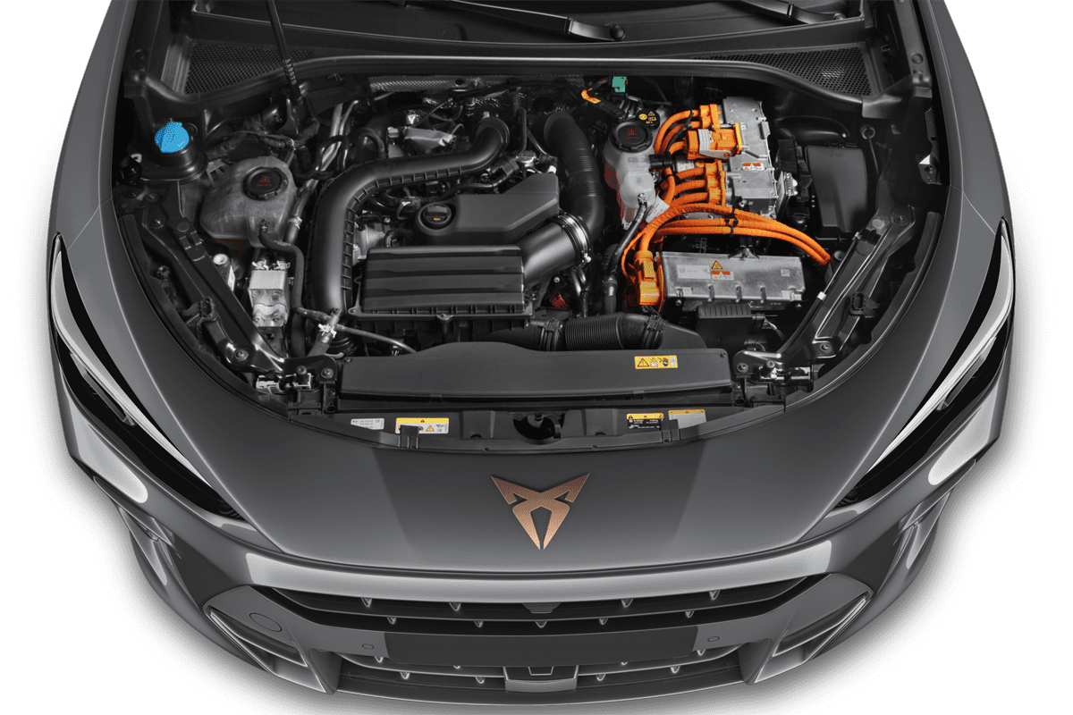 Motorraum eines Cupra Terramar Plug-in-Hybrid 