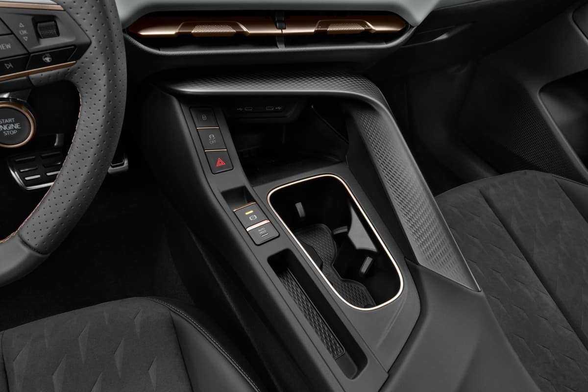 Schaltknüppel eines Cupra Terramar Plug-in-Hybrid 