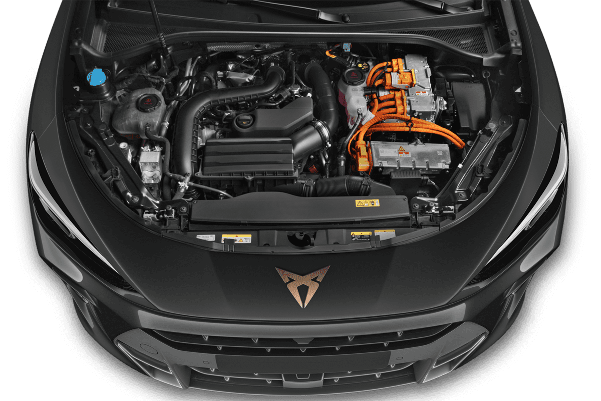 Motorraum eines Cupra Terramar Plug-in-Hybrid 