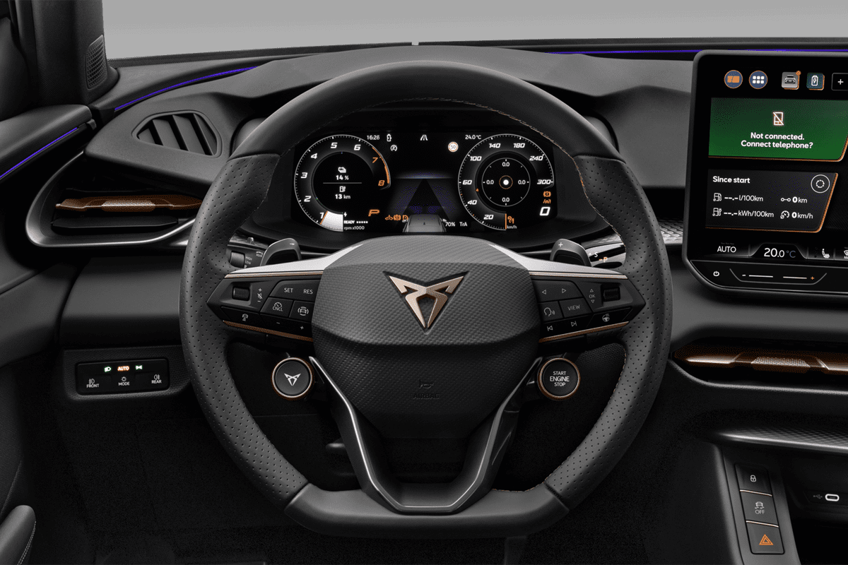 Lenkrad eines Cupra Terramar Plug-in-Hybrid 