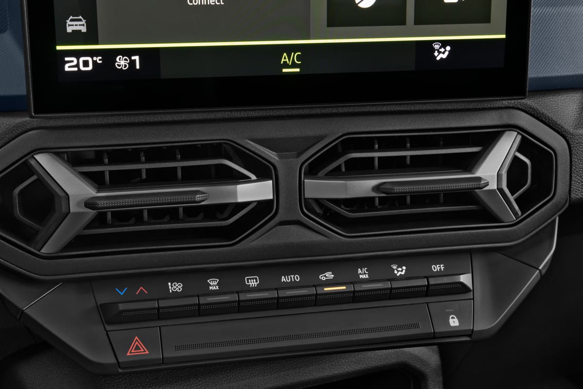 Klimasteuerung eines Dacia Duster 