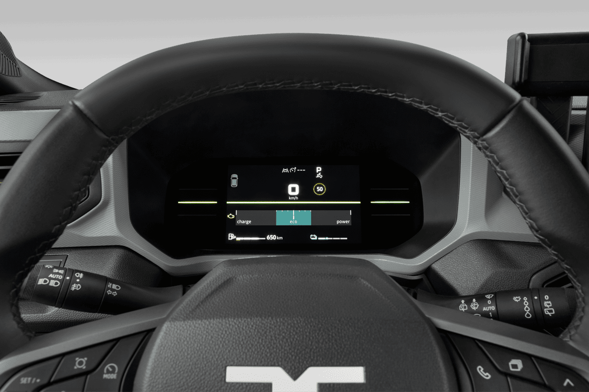 Kombiinstrument eines Dacia Duster Hybrid 