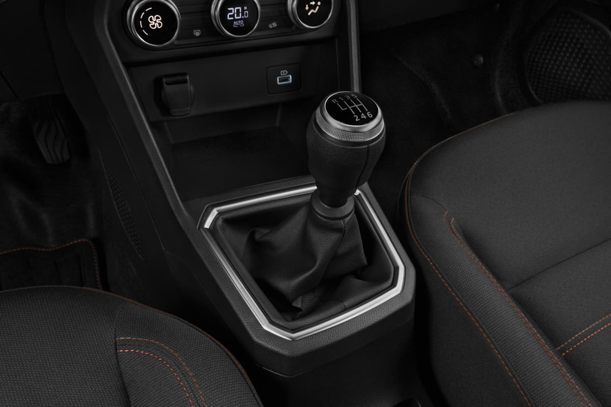 Schaltknüppel eines Dacia Jogger