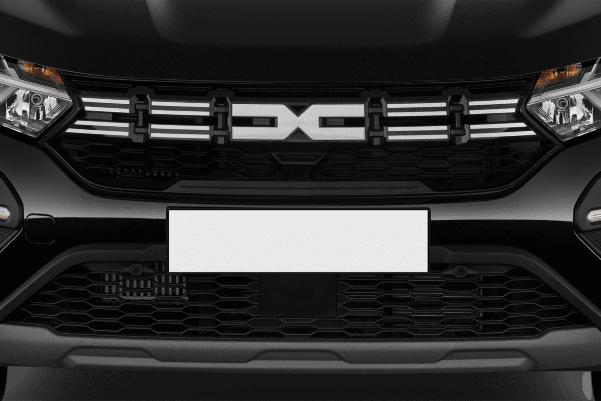 Kühlergrill eines Dacia Jogger