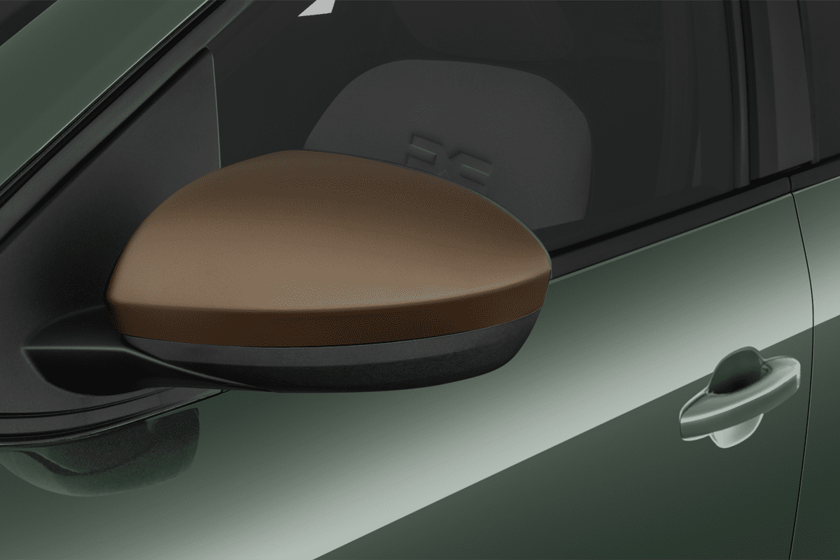 Rückspiegel eines Dacia Jogger Hybrid