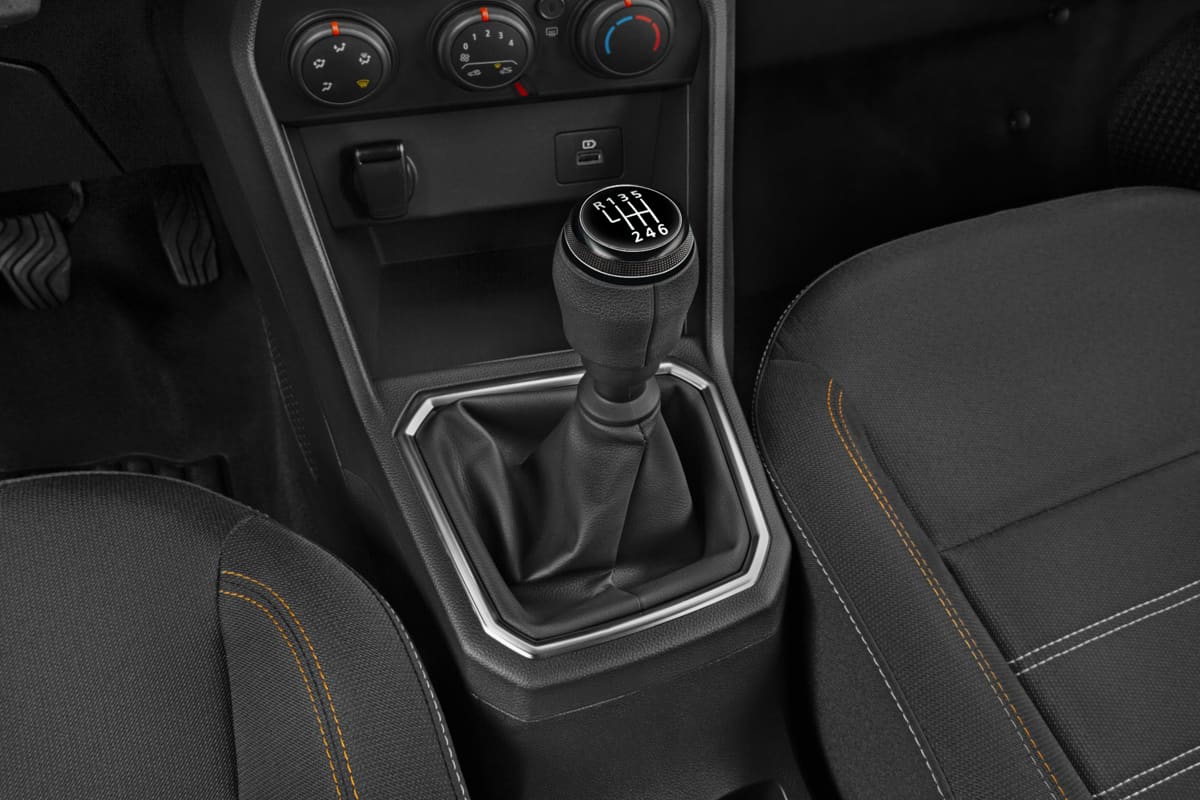 Schaltknüppel eines Dacia Sandero Stepway