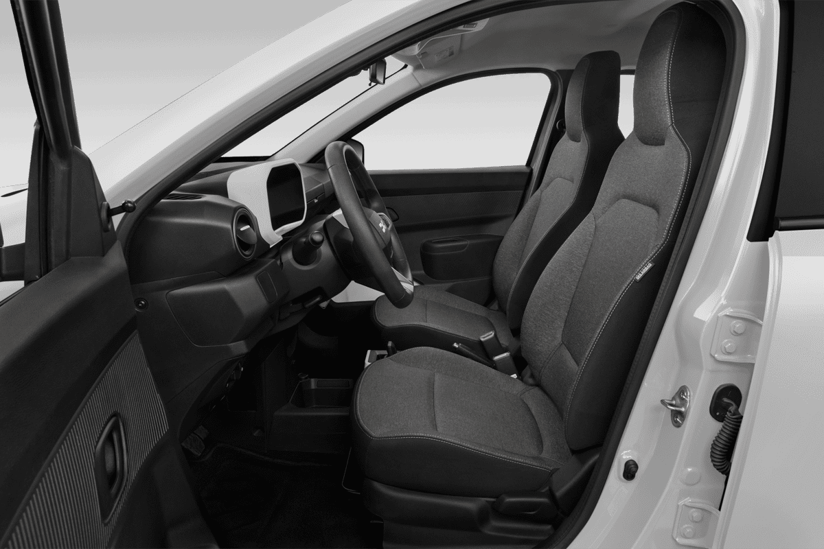 Vordersitze eines Dacia Spring