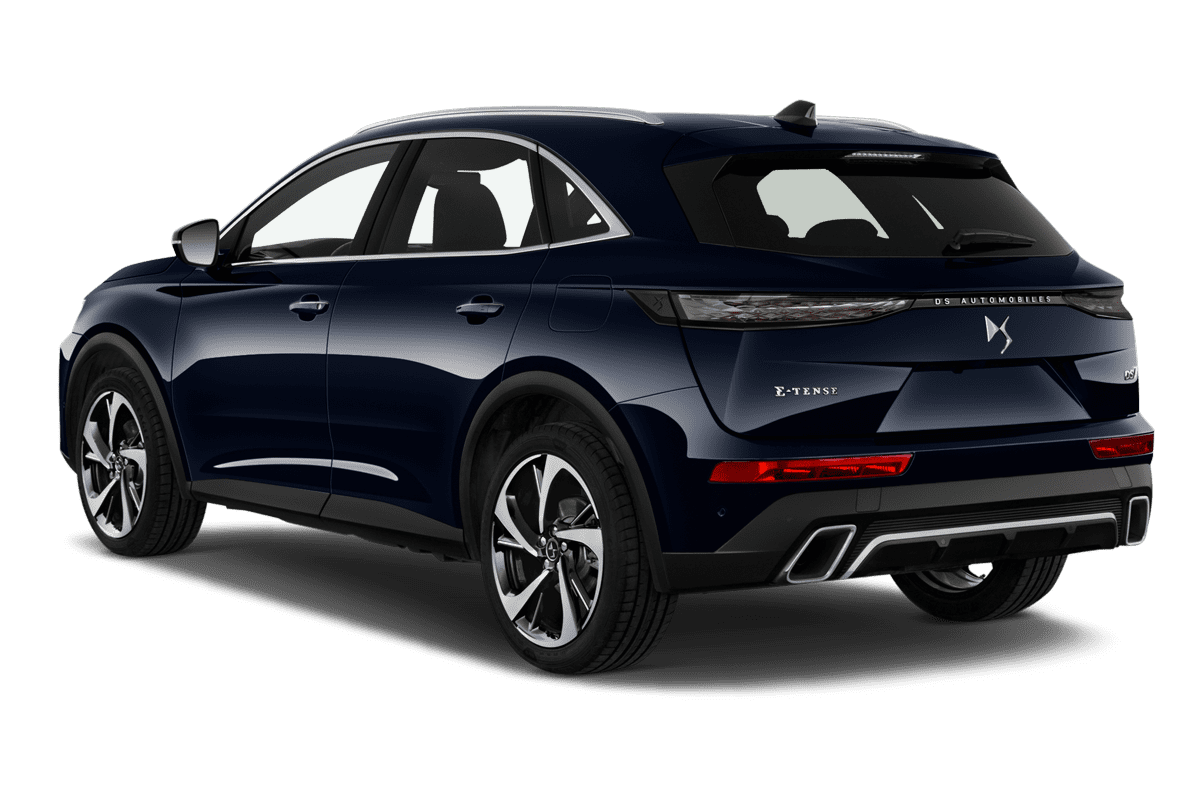 Schräge Heckansicht eines DS 7 E-Tense , freigestellt