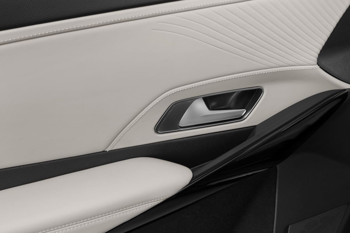 Türsteuerung eines DS 7 E-Tense 