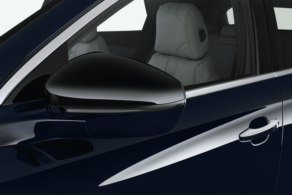 Rückspiegel eines DS 7 E-Tense 