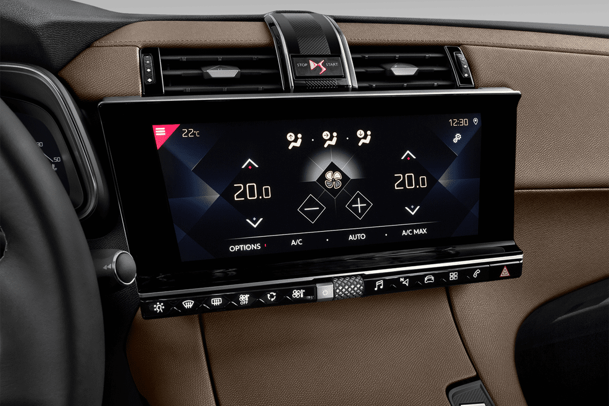 DS 7 E-Tense La Première undefined