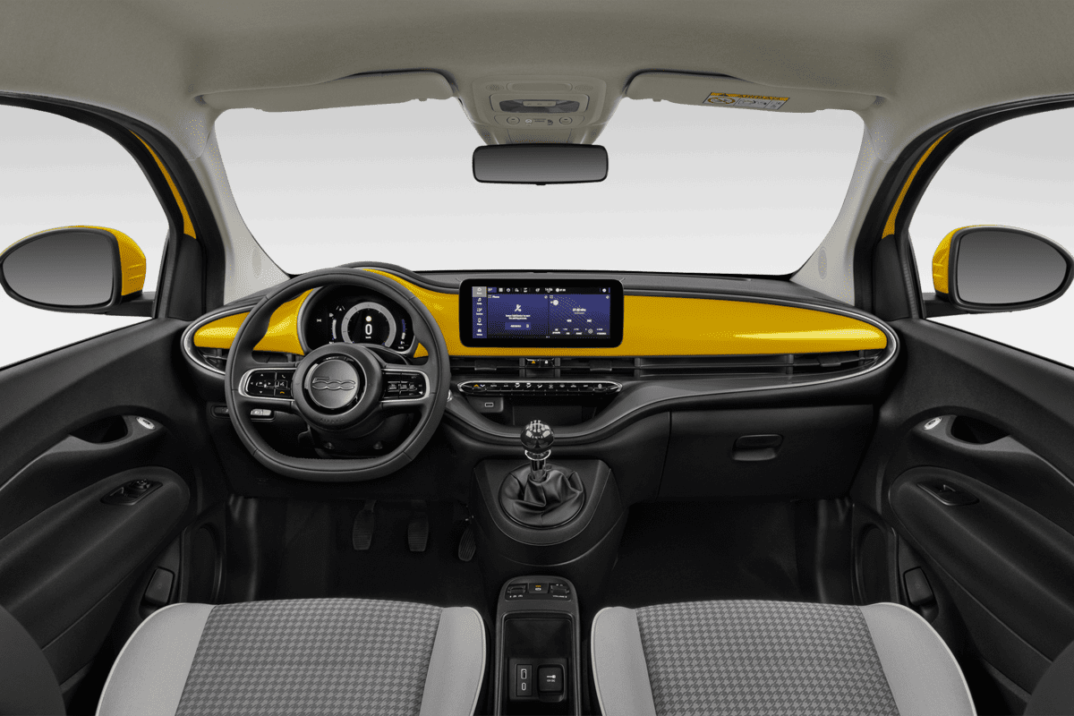 Armaturenbrett eines Fiat 500 Hybrid