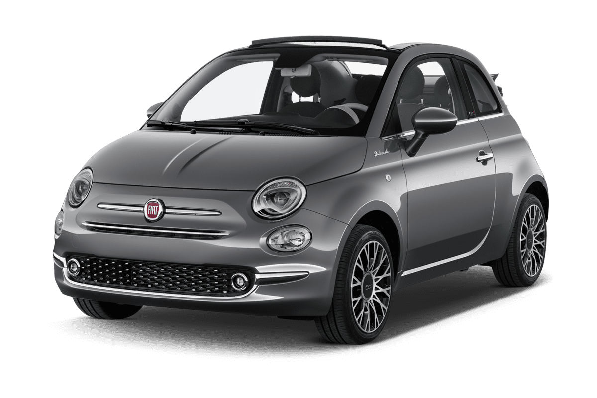 Schräge Frontansicht eines Fiat 500C Dolcevita, freigestellt